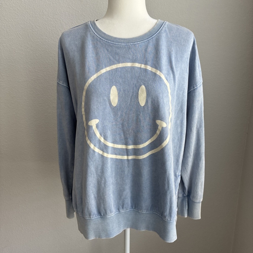 Easel Mineral Washed Smiley Happy Face Crewneck Pullover Top Blue Size Small